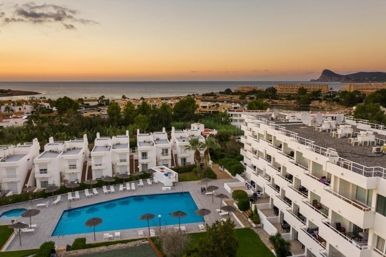 Camelina Suites Sant Antoni de Portmany Extérieur photo