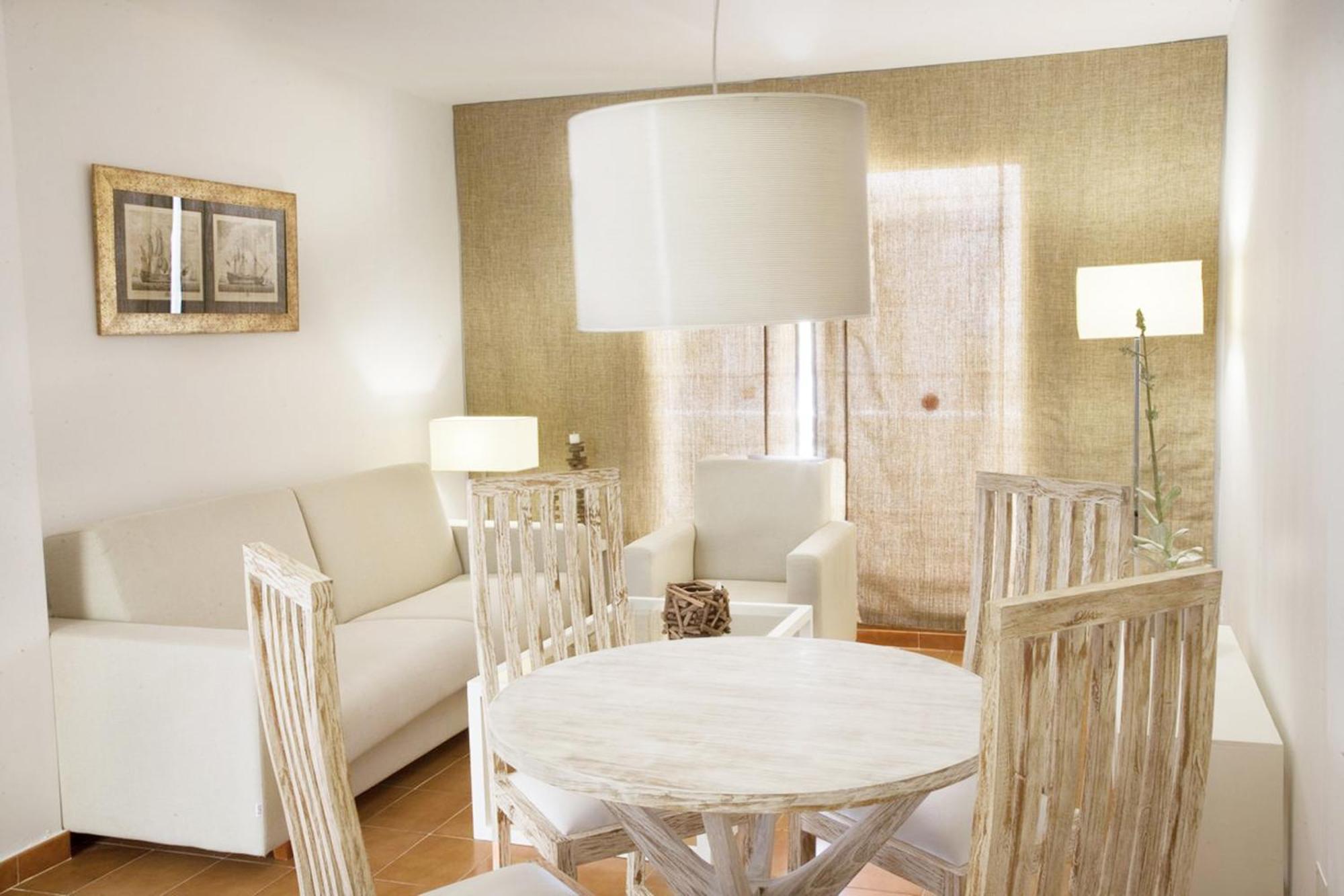 Camelina Suites Sant Antoni de Portmany Extérieur photo