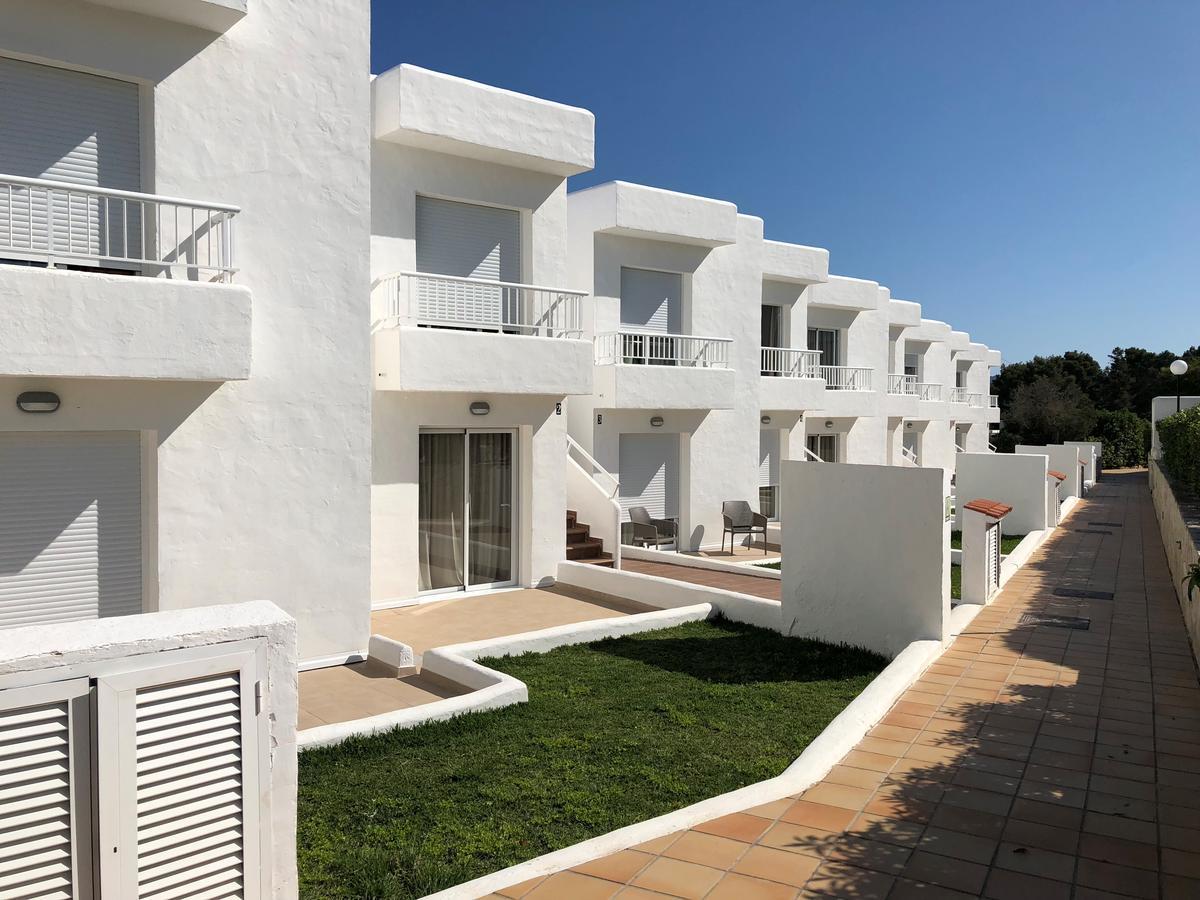 Camelina Suites Sant Antoni de Portmany Extérieur photo